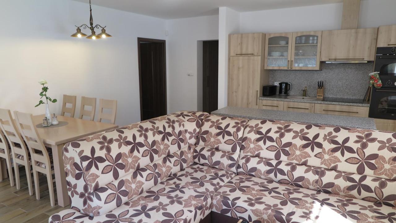 Club Rezidence Pod Luci Apartment Loucovice Exterior photo